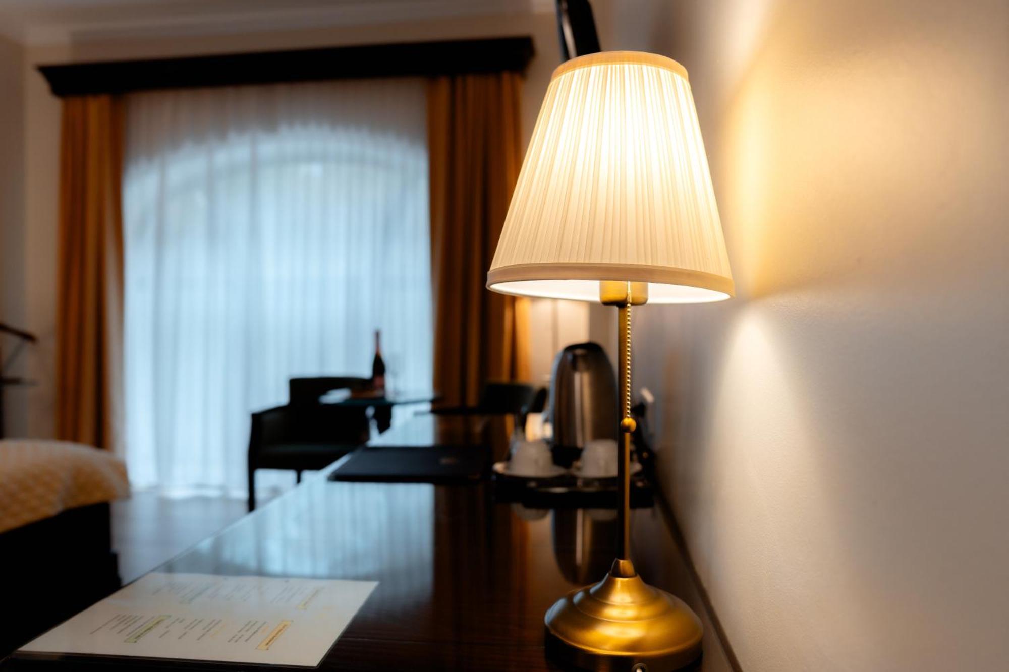 Grand Hotel Sofianu รึมนิคูวัลเจีย ภายนอก รูปภาพ